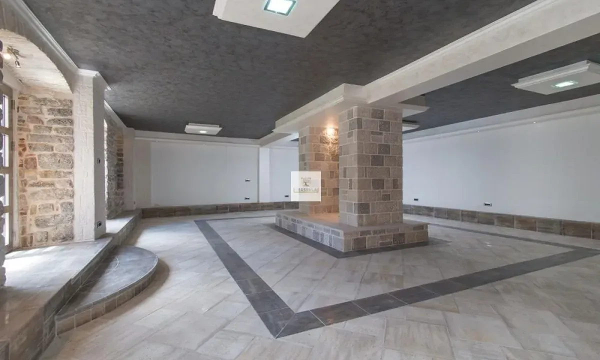 Sale, office space, 102m², Herceg Novi, Crna Gora