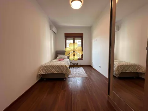 Izdavanje, dvosoban stan, 72m², Master Kvart, Podgorica - image 11
