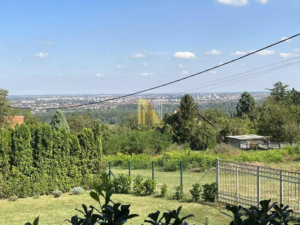 Prodaja, kuća, 135m², Rakovac, Novi Sad Sve Podlokacije