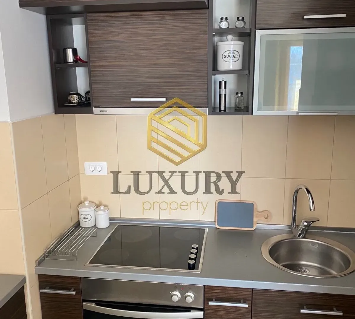 Izdavanje, jednosoban stan, 52m², Preko Morače, Podgorica