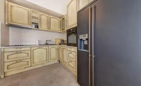 Izdavanje, dvosoban stan, 70m², Pobrežje, Podgorica - image 6