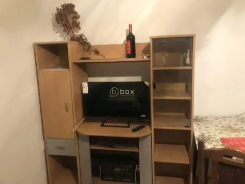 Rent, one bedroom apartment, 45m², Duvanište, Niš