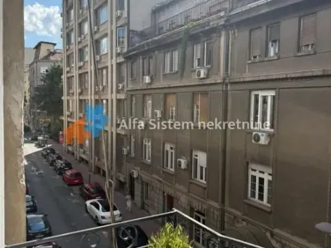 Izdavanje, dvosoban stan, 70m², Stari Grad, Beograd - image 17