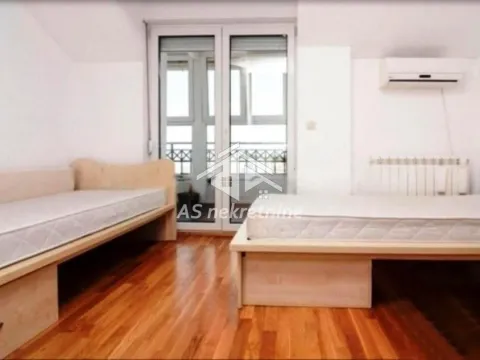 Rent, four bedroom apartment, 140m², Đeram Pijaca, Beograd - image 15
