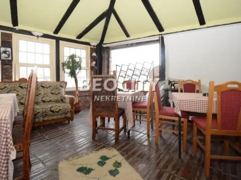 Sale, house, 600m², Konjarnik, Voždovac Sve Podlokacije - image 13