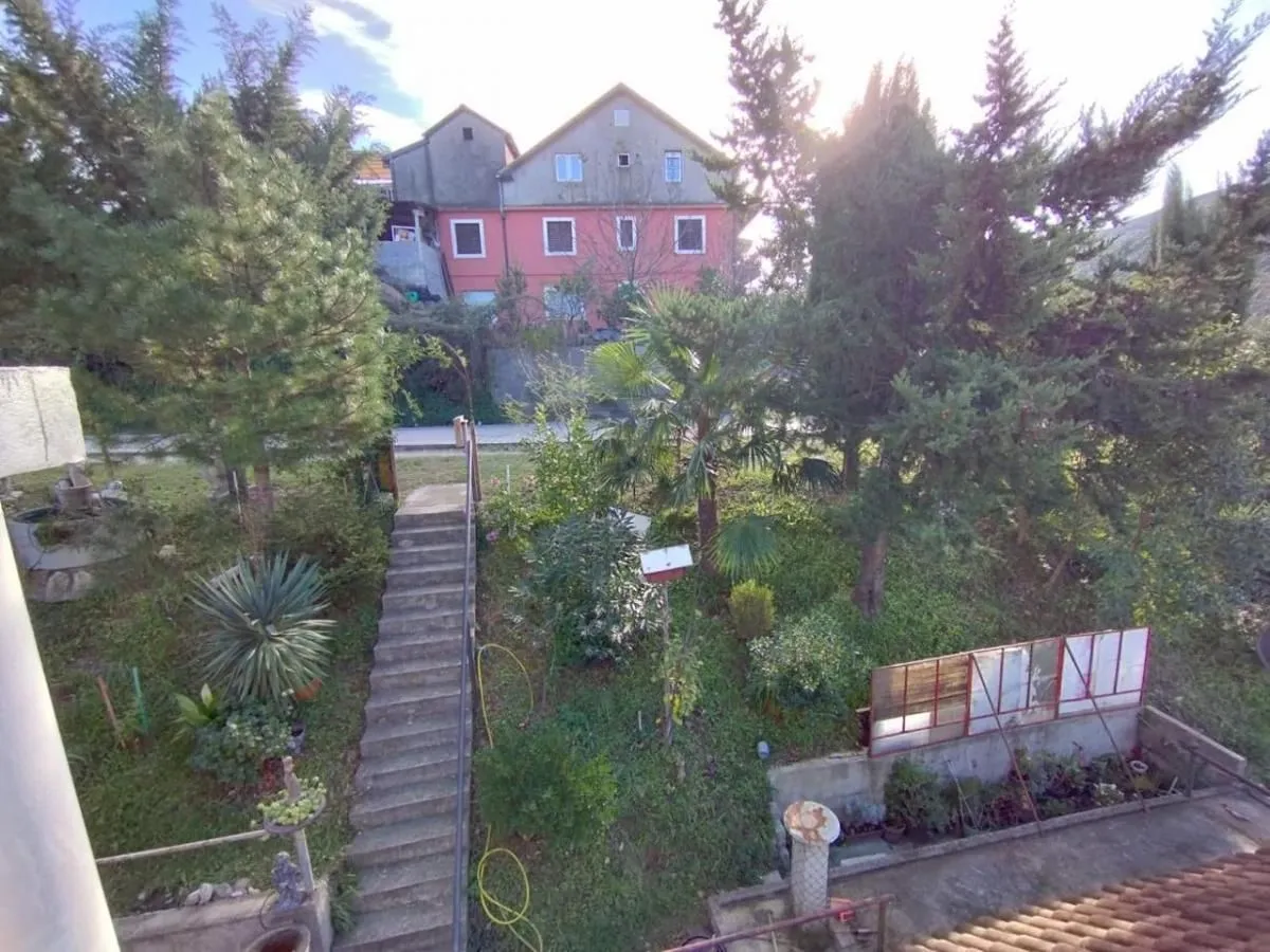 Prodaja, dvosoban stan, 72m², Igalo, Herceg Novi
