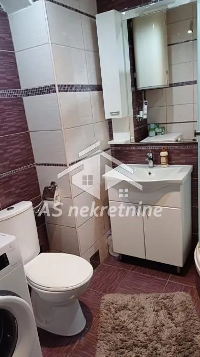 Izdavanje, dvosoban stan, 58m², Crveni Krst, Beograd