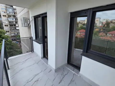 Prodaja, trosoban stan, 75m², Vračar Hram, Vračar Sve Podlokacije - image 10