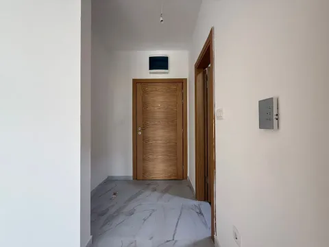 Prodaja, jednosoban stan, 43m², Zabjelo, Podgorica - image 5