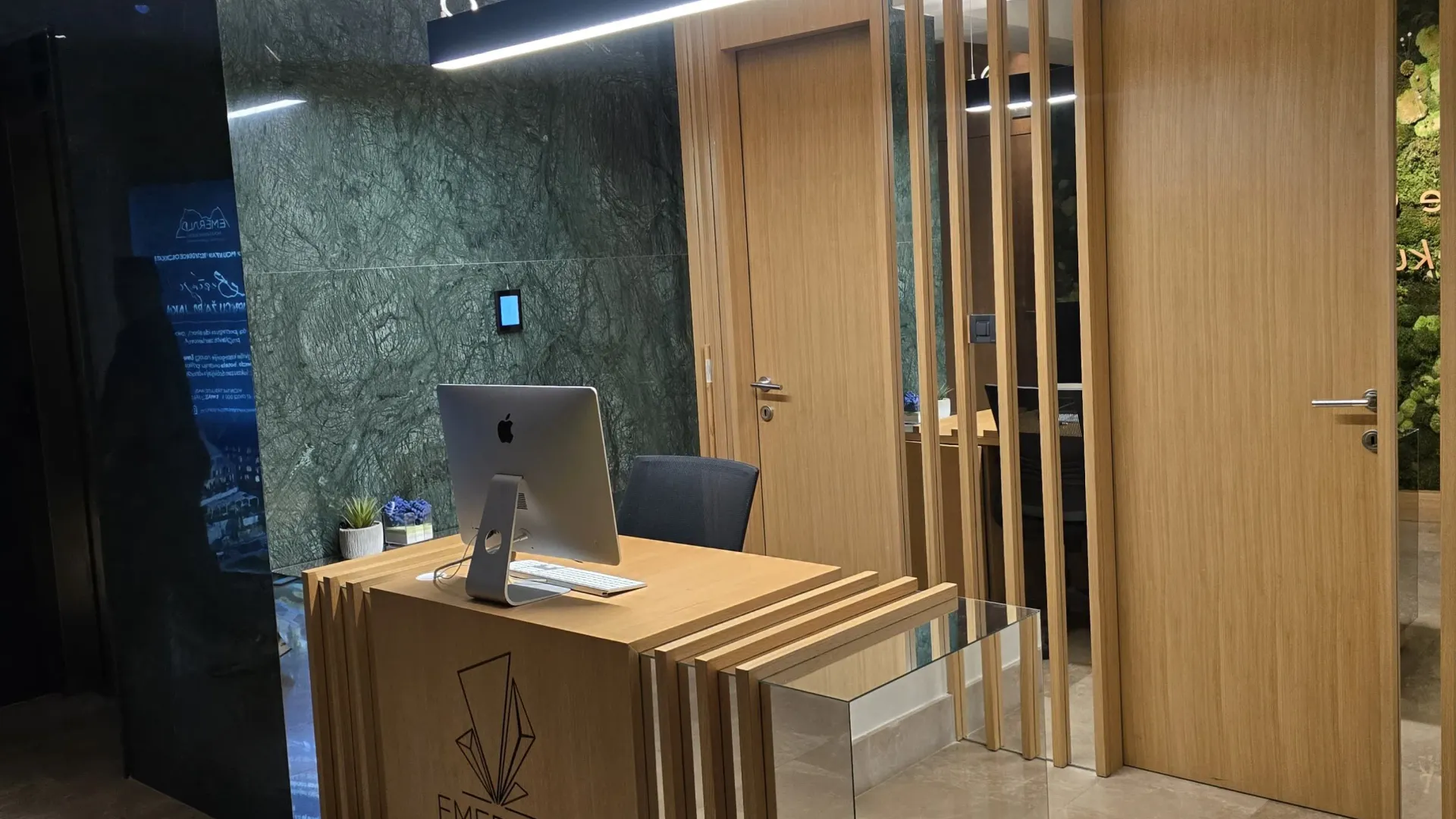 Izdavanje, trosoban stan, 85m², Vezirov Most, Podgorica