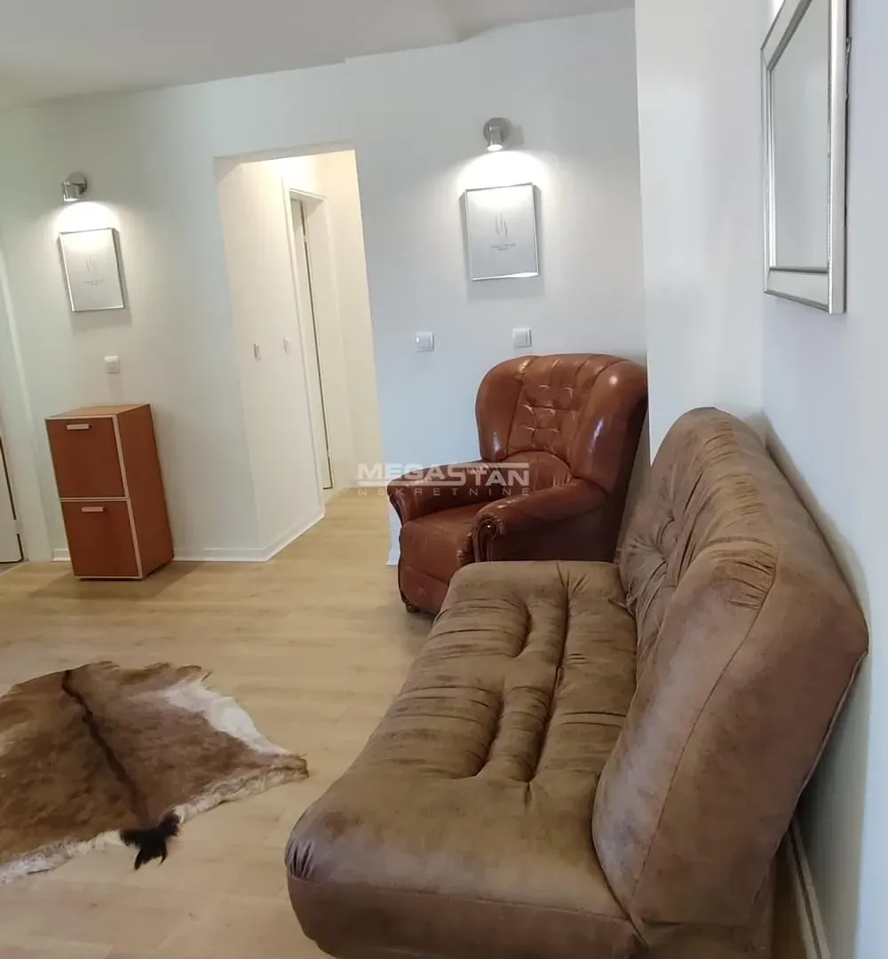 Rent, two bedroom apartment, 60m², Stari Grad, Beograd
