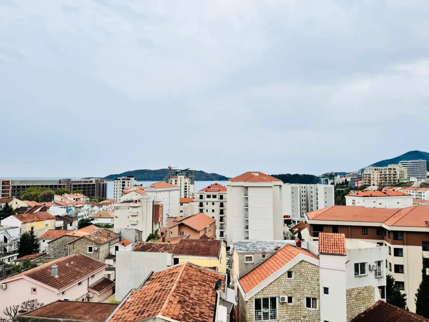 Sale, two bedroom apartment, 52m², Bečići, Budva
