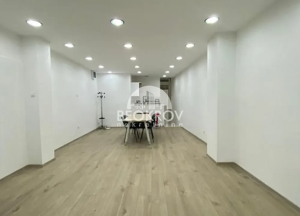 Izdavanje, poslovni prostor, 50m², Vračar Centar, Vračar Sve Podlokacije