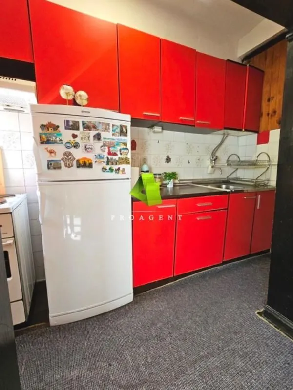 Sale, three bedroom apartment, 79m², Medijana, Niš