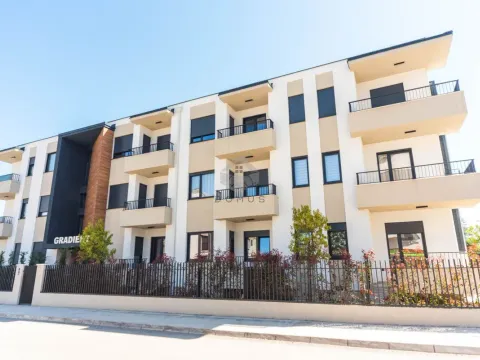 Izdavanje, dvosoban stan, 65m², Zabjelo, Podgorica - image 3