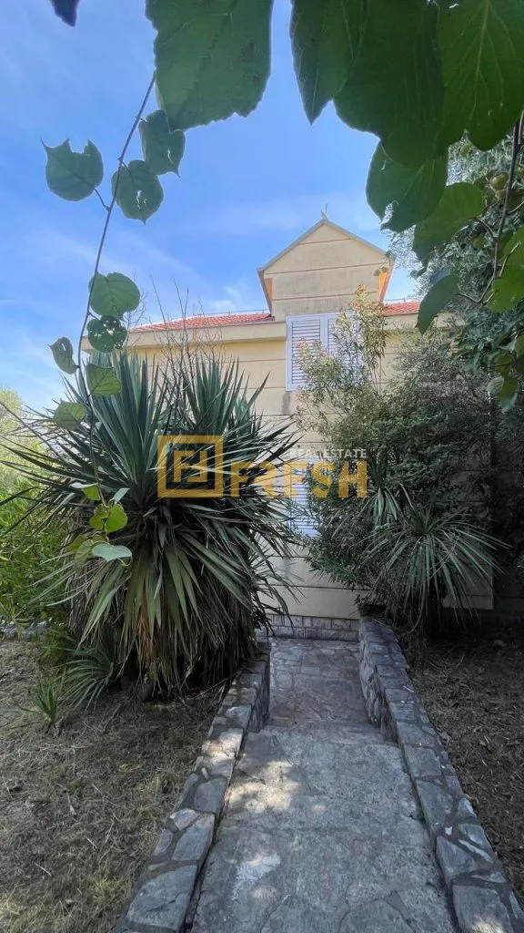Prodaja, kuća, 185m², Tivat, Crna Gora