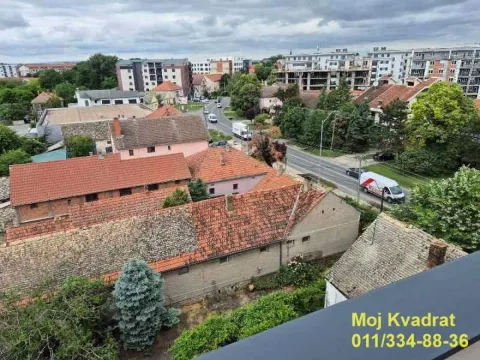 Prodaja, trosoban stan, 71m², Centar, Stara Pazova - image 13