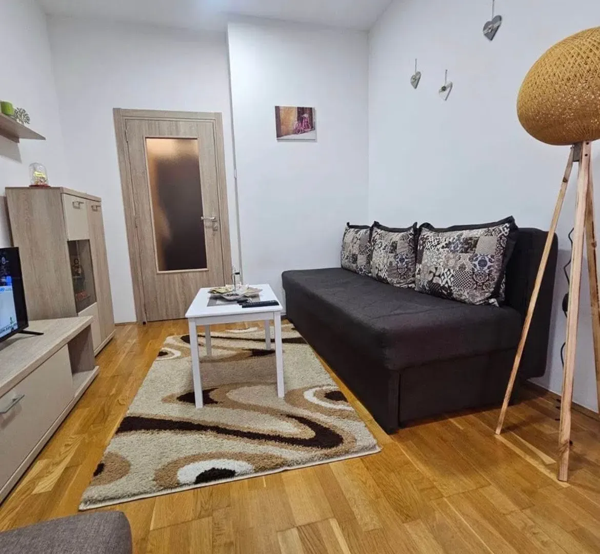 Rent, studio apartment, 27m², Ljubović, Podgorica