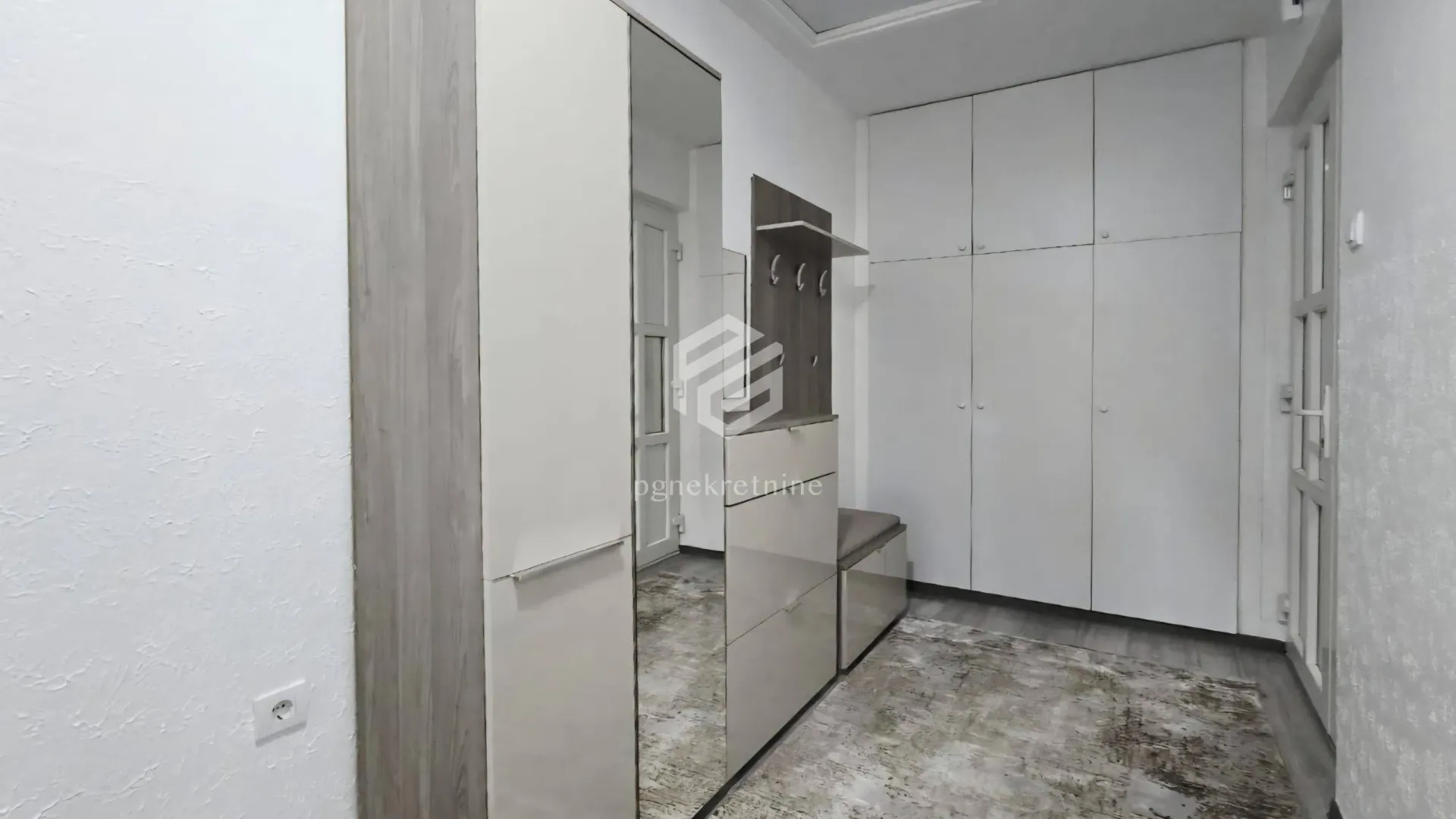 Rent, two bedroom apartment, 104m², Tološi, Podgorica