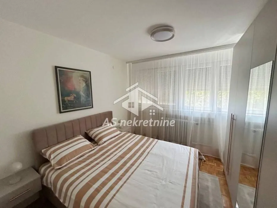 Rent, three bedroom apartment, 77m², Zemun Sve Podlokacije, Beograd