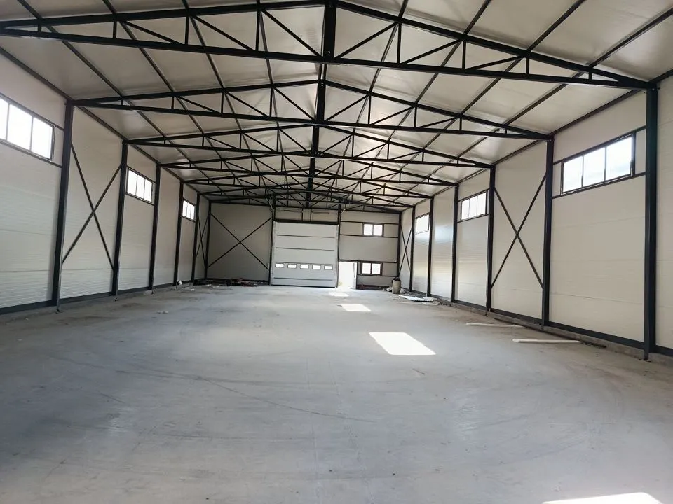 Rent, office space, 600m², Batajnica, Beograd