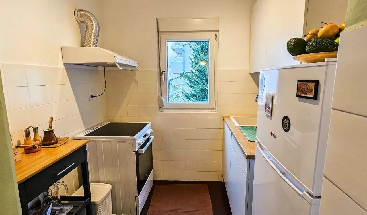 Rent, studio apartment, 40m², Dobrota, Kotor