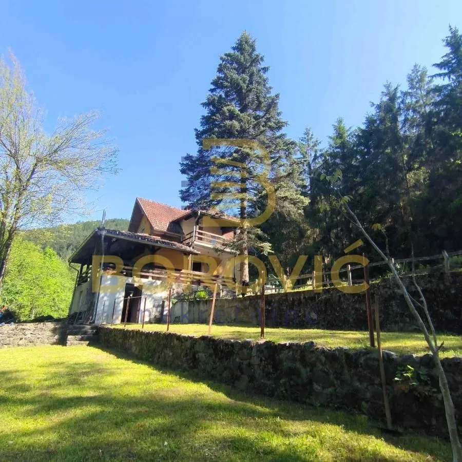 Sale, house, 190m², Kraljevo, Srbija