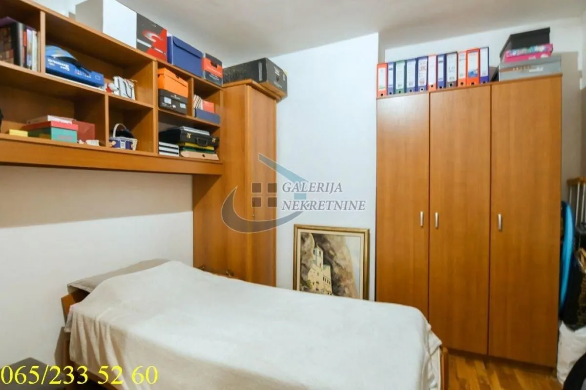 Sale, four bedroom apartment, 202m², Savski Venac, Beograd