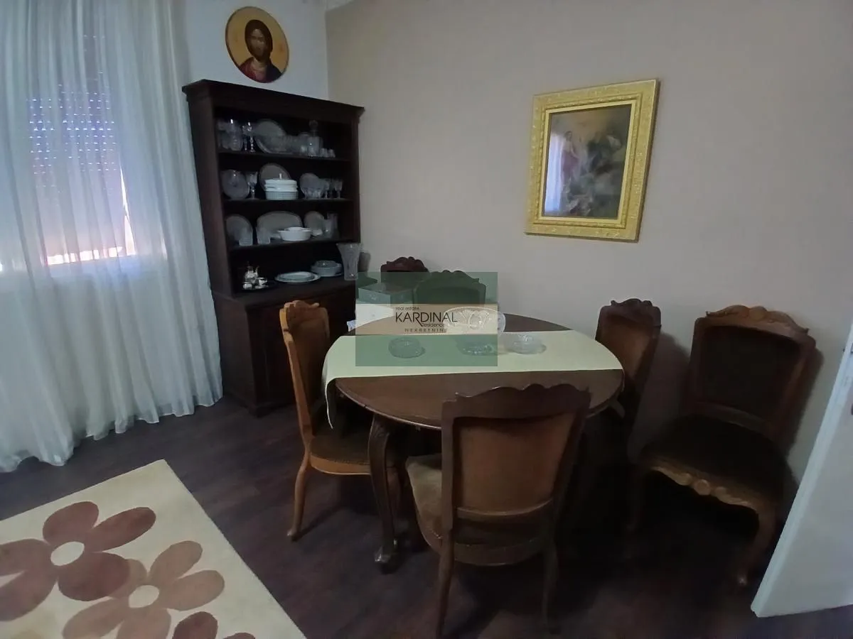 Prodaja, dvosoban stan, 60m², Centar, Jagodina