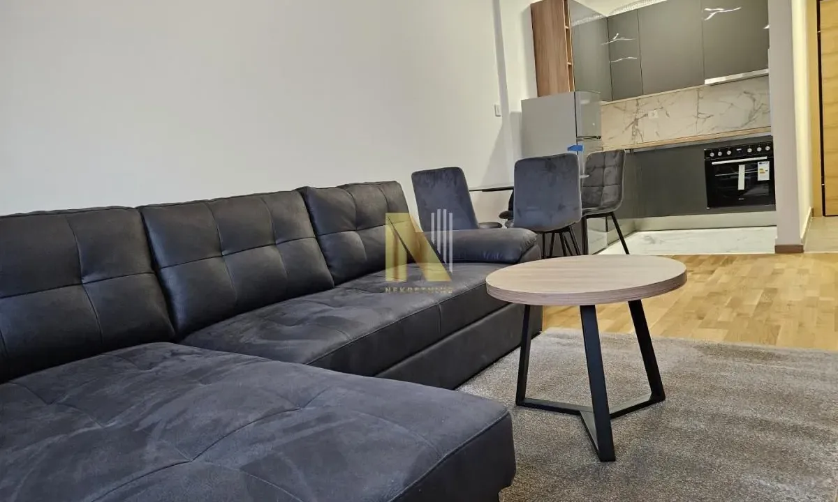 Izdavanje, jednosoban stan, 42m², Avijatičarsko naselje, Novi Sad Sve Podlokacije