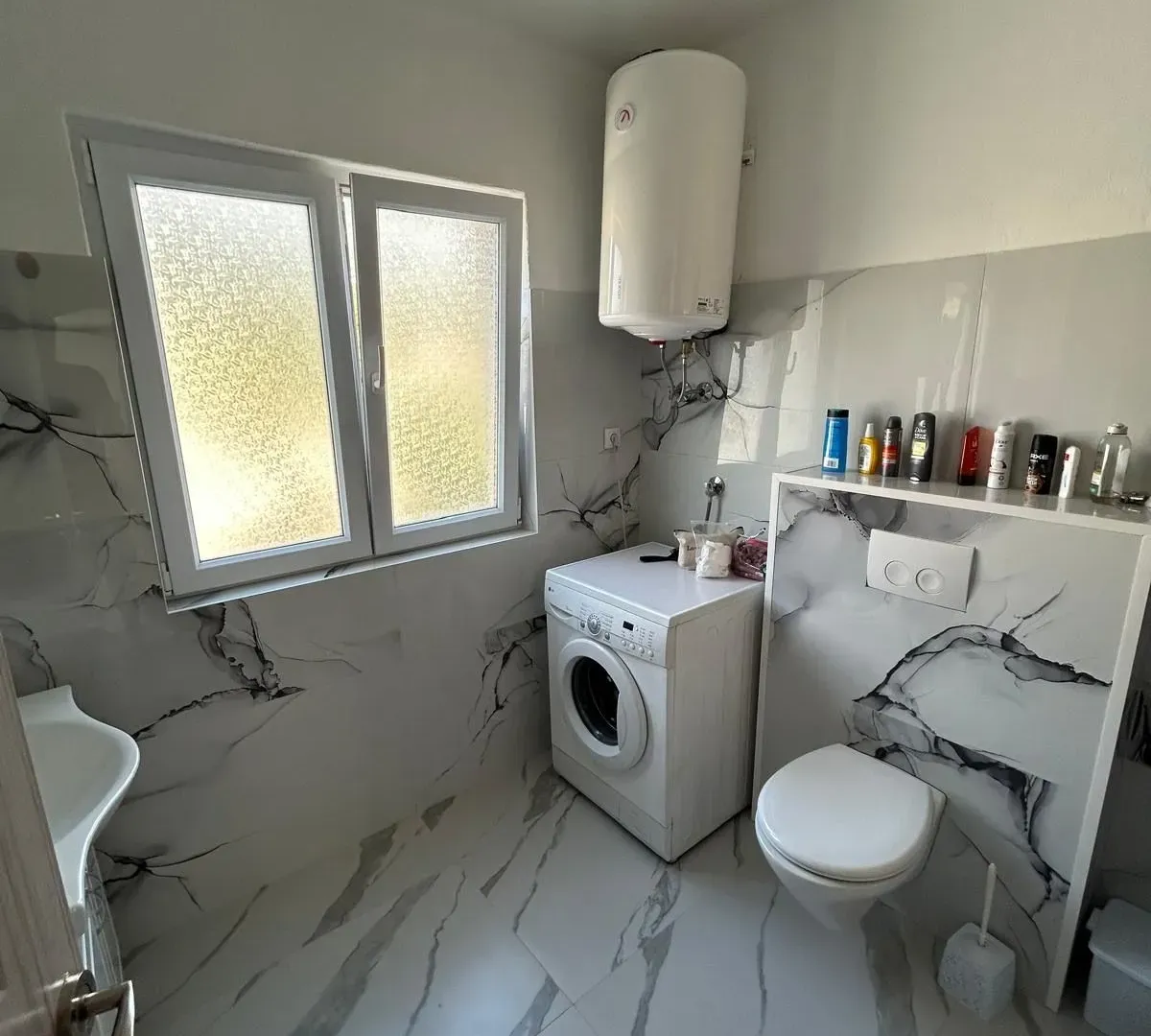 Rent, three bedroom apartment, 80m², Radanovići, Kotor