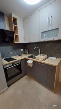 Izdavanje, trosoban stan, 65m², Kumodraž 2, Kumodraž Sve Podlokacije - image 9