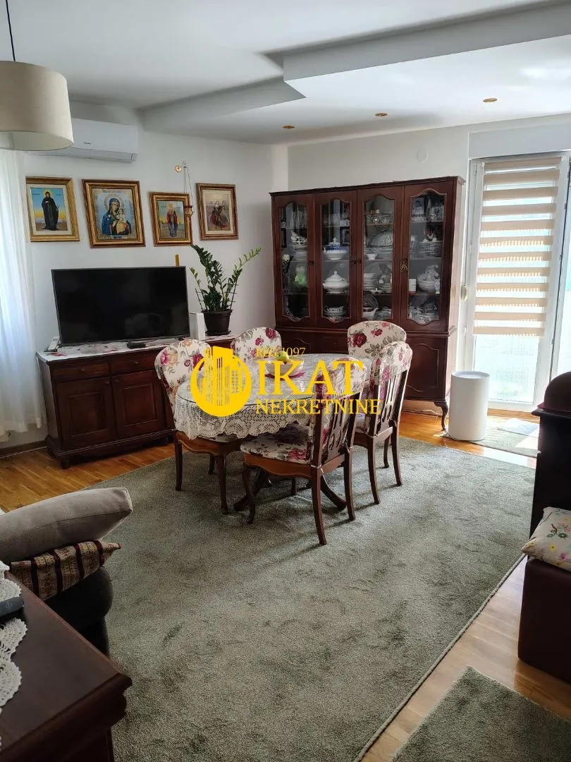 Sale, three bedroom apartment, 53m², Zvezdara Sve Podlokacije, Beograd