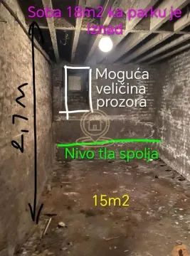 Pogled na neuređenu prostoriju u suterenu sa ispisanim dimenzijama i naznakama za adaptaciju. - image 2