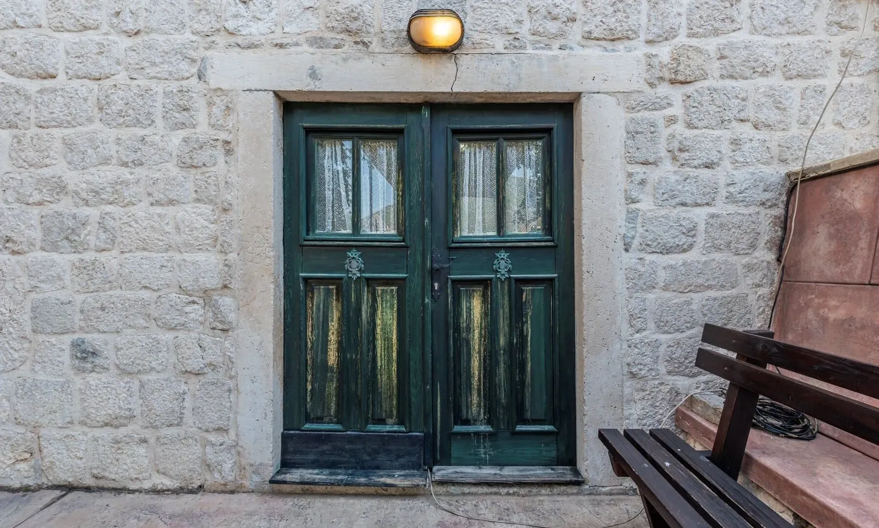 Sale, house, 400m², Dobrota, Kotor
