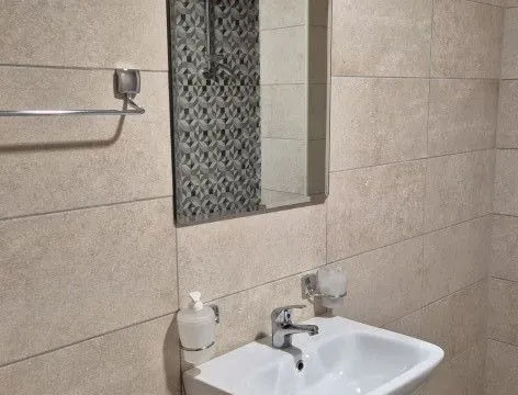 Prodaja, jednosoban stan, 40m², Stari Aerodrom, Podgorica - image 7