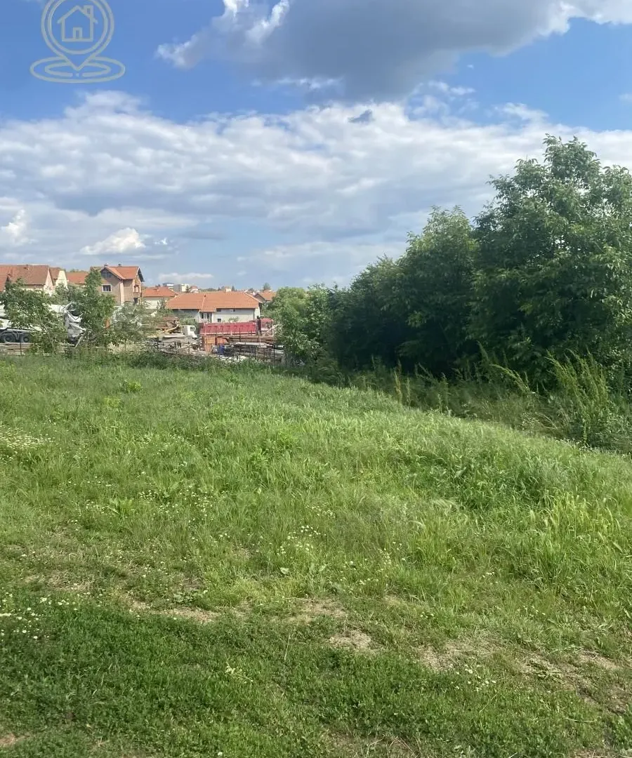 Prodaja, plac, 1300m², Zvezdara Sve Podlokacije, Beograd