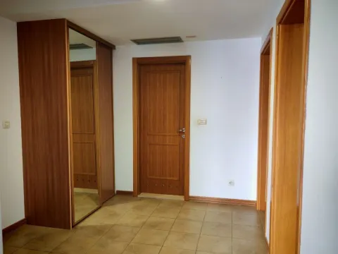 Prodaja, dvosoban stan, 72m², Bečići, Budva - image 9