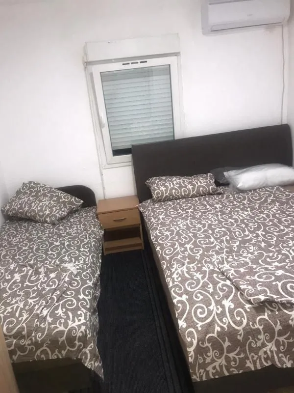Prodaja, kuća, 220m², Sutomore, Bar