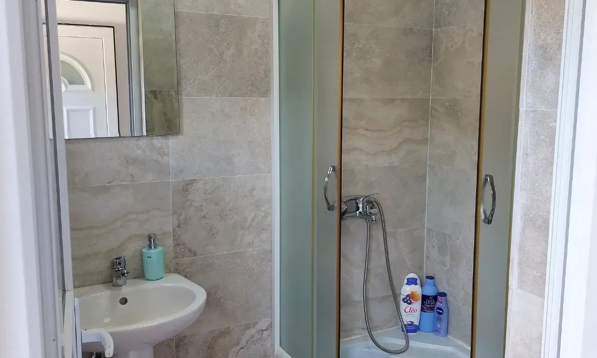 Izdavanje, garsonjera, 35m², Podi, Herceg Novi