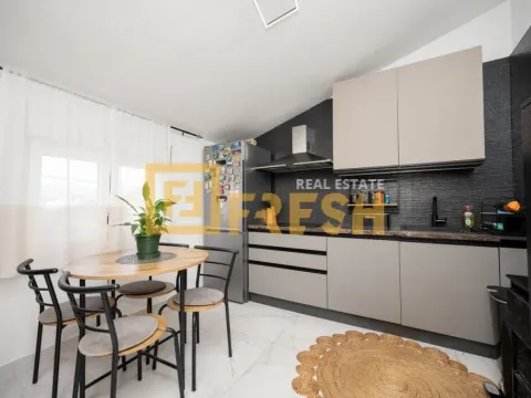 Prodaja, kuća, 180m², Dalmatinska ulica, Podgorica - image 2