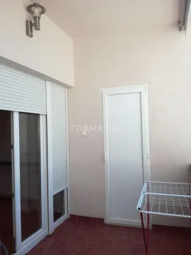 Rent, two bedroom apartment, 83m², Vračar Sve Podlokacije, Beograd - image 2