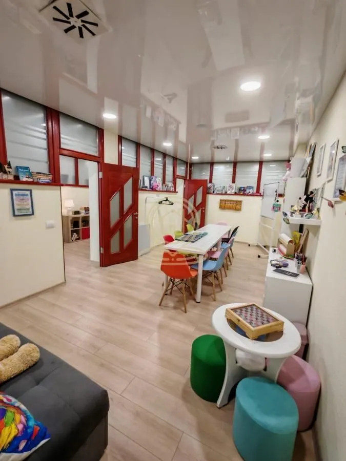 Rent, office space, 170m², Senjak, Beograd