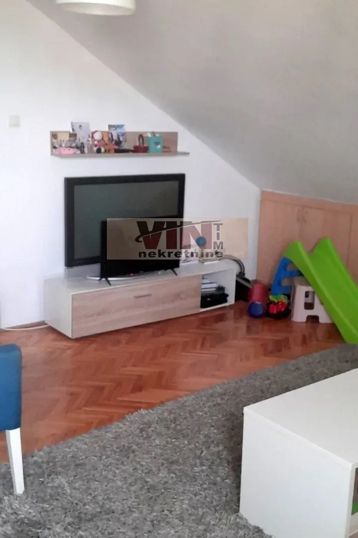 Sale, two bedroom apartment, 70m², Karaburma, Palilula Sve Podlokacije