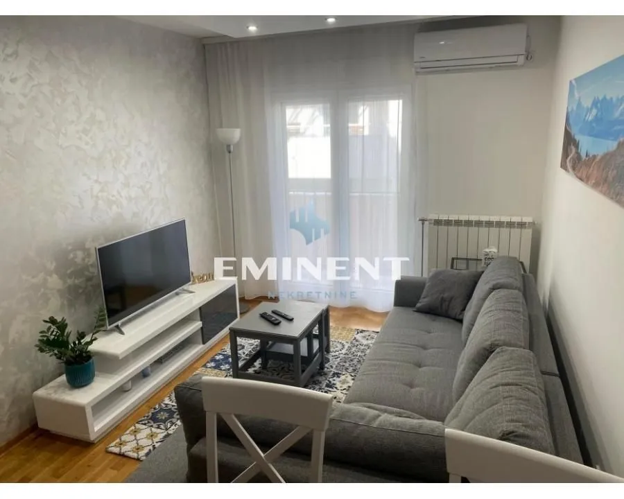 Izdavanje, stan, 42m², Vukov Spomenik, Zvezdara Sve Podlokacije