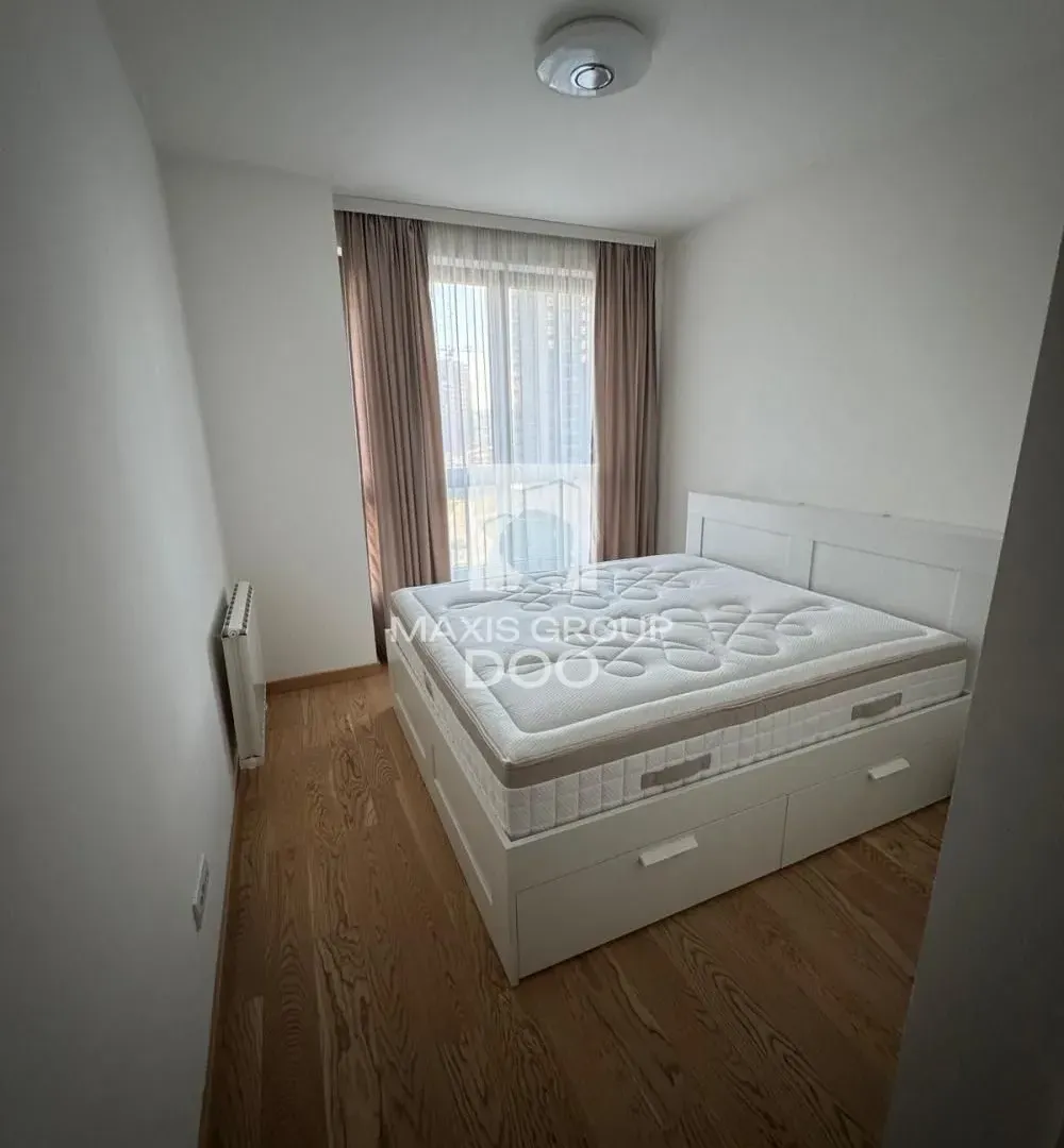 Prodaja, trosoban stan, 81m², Savski Venac, Beograd