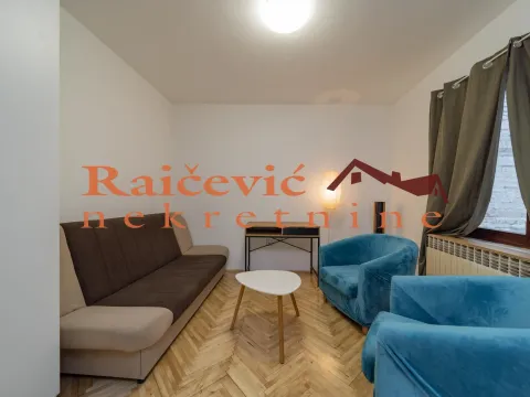 Sale, one bedroom apartment, 36m², Centar, Stara Pazova