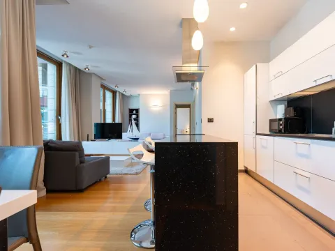 Rent, two bedroom apartment, 88m², Kod Capital Plaze, Podgorica - image 5