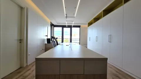 Rent, office space, 58m², Kod Capital Plaze, Podgorica - image 4