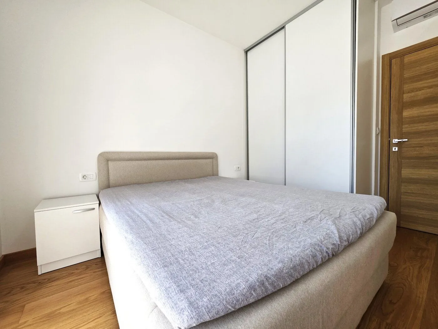 Izdavanje, stan, 48m², New City, Podgorica